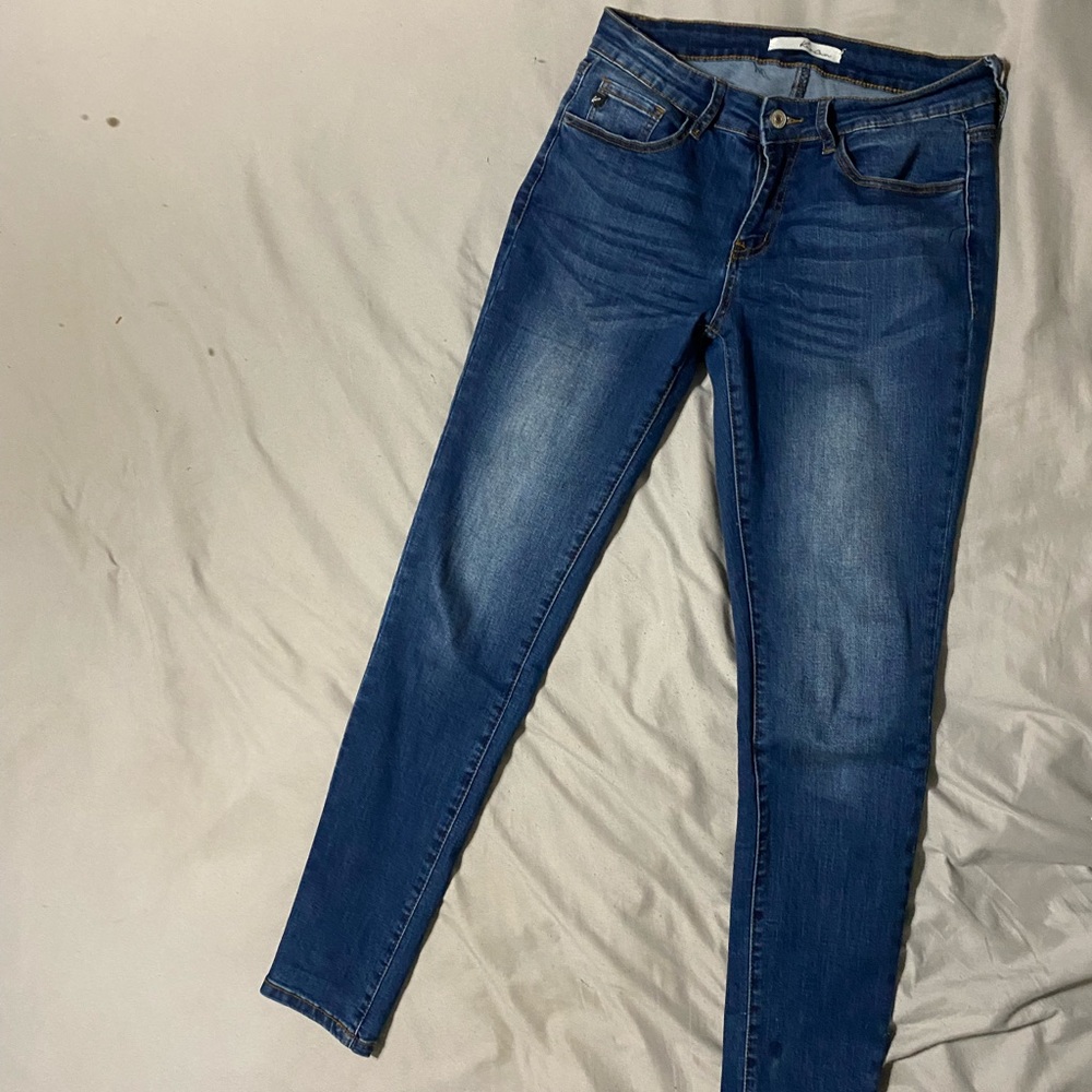 KanCan skinny blue jeans size 7 27